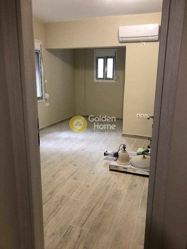 Apartment in Center, Neos Kosmos — Photo 4 of 15