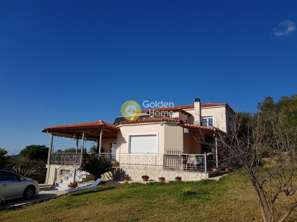House in Thimari, Palaia Fokaia — Photo 1 of 54