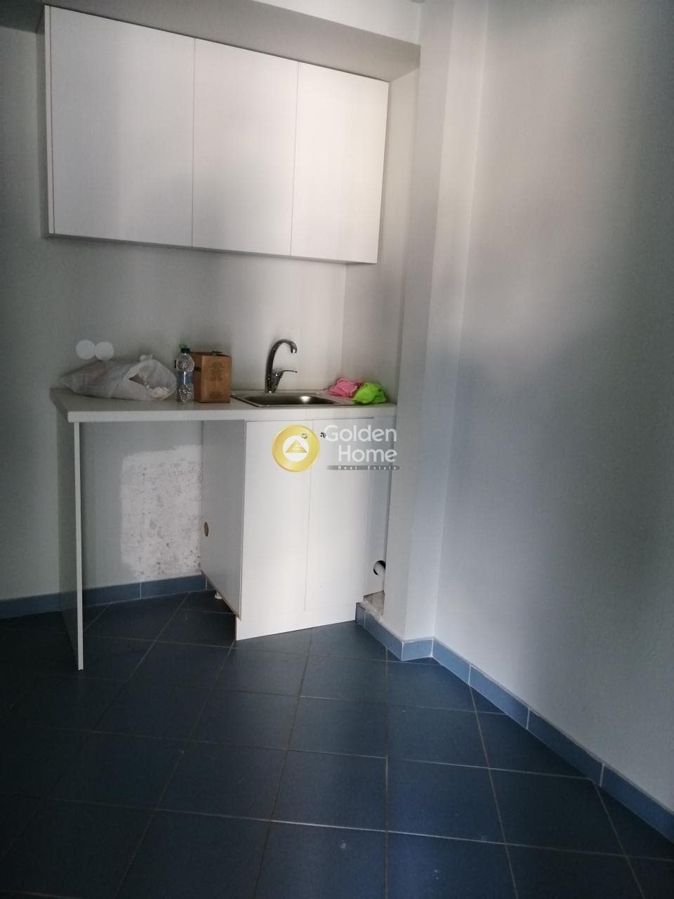 Office in Menidiatika, Galatsi — Photo 11 of 12