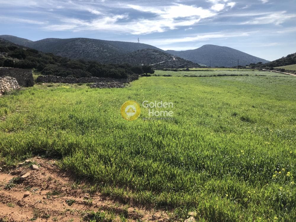 Building Plot in Kamari, Paros — Photo 2 of 9