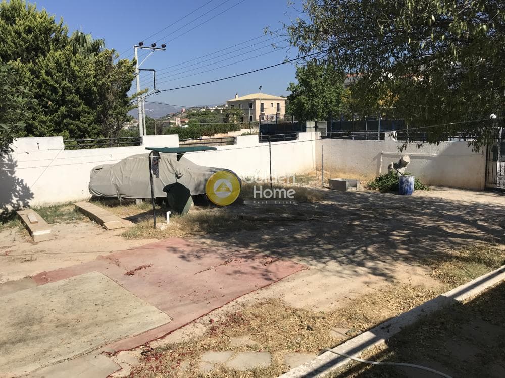 Building Plot in Galazia akti, Kalivia Thorikou — Photo 1 of 7