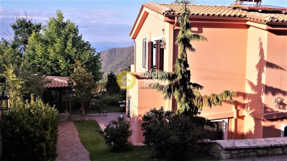 House in Kernitsa, Diakopto — Photo 1 of 8