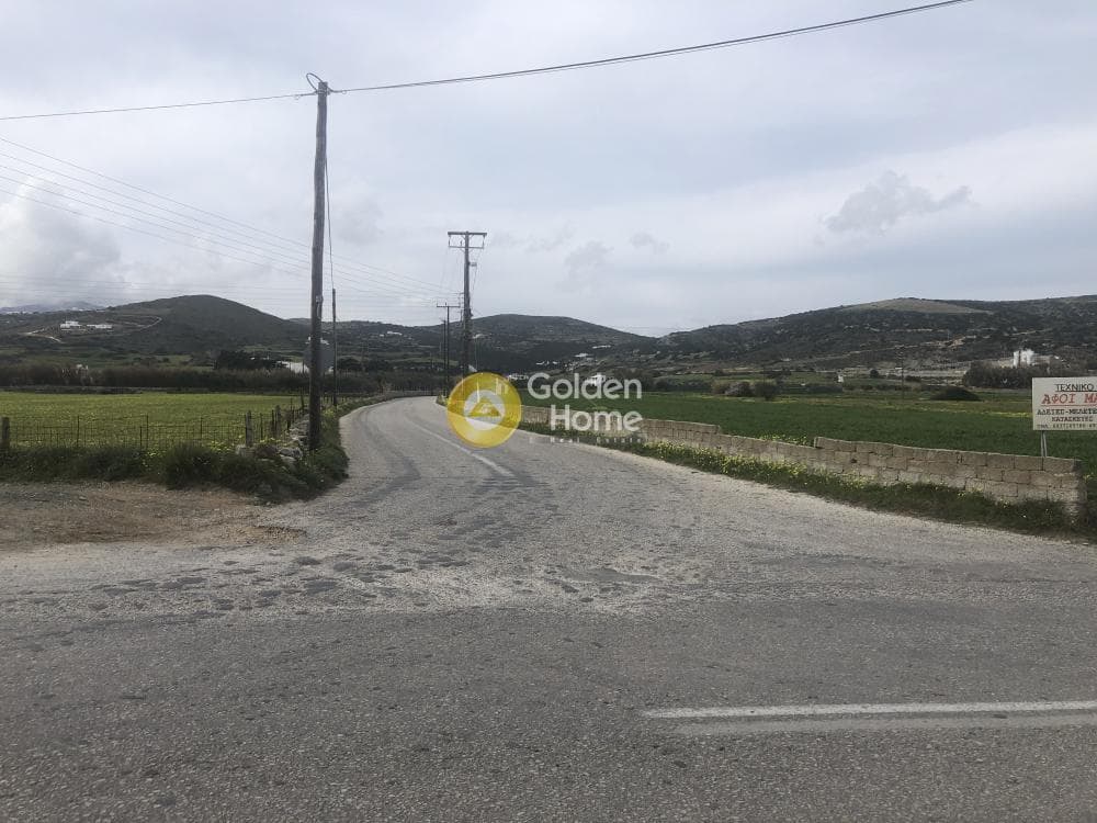 Building Plot in Isterni, Paros — Photo 1 of 11