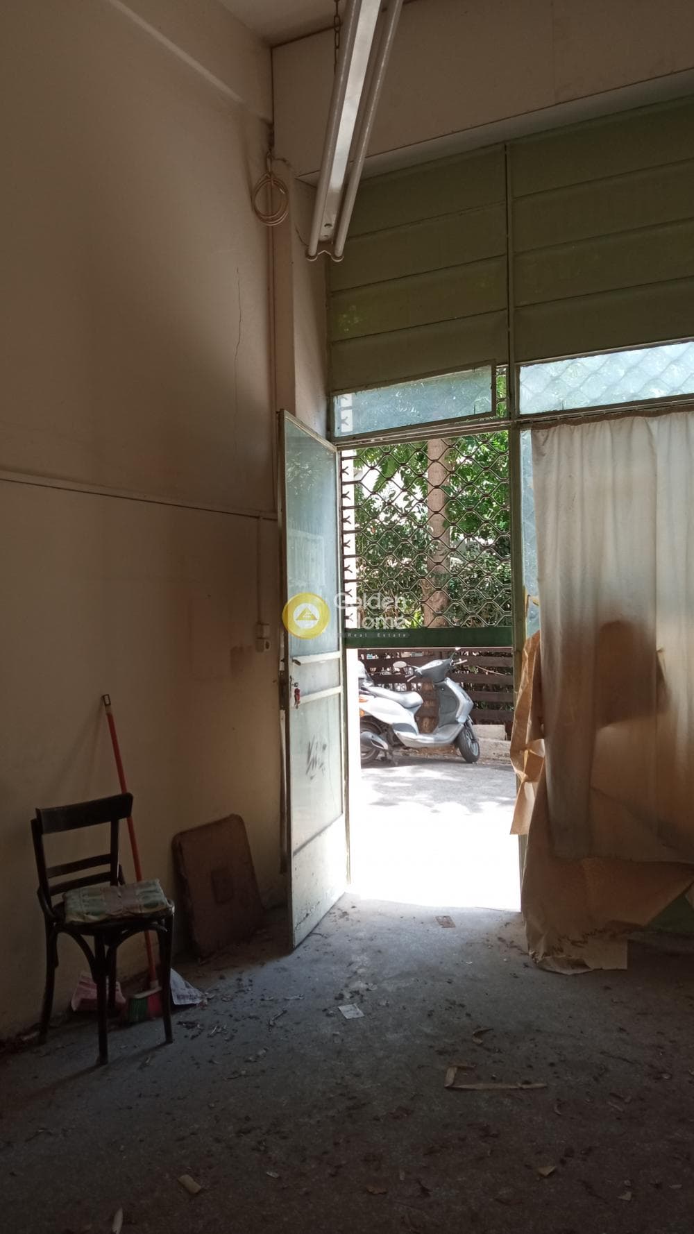 Κατάστημα στην Στρέφη, Εξάρχεια - Νεάπολη — Φωτογραφία 6 από 10