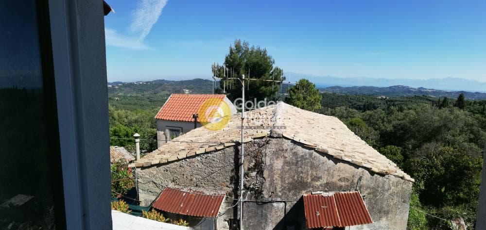 House in Αgios Georgios, Corfu — Photo 5 of 12