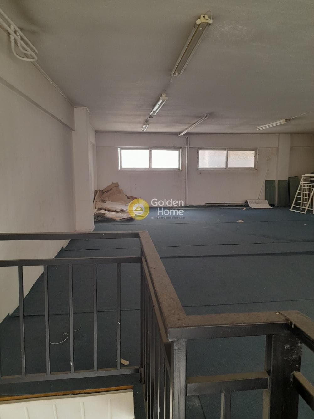 Warehouse in Diilistiria, Piraeus — Photo 1 of 6