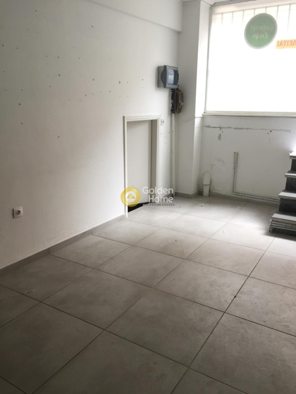 Apartment in Center, Neos Kosmos — Photo 1 of 7