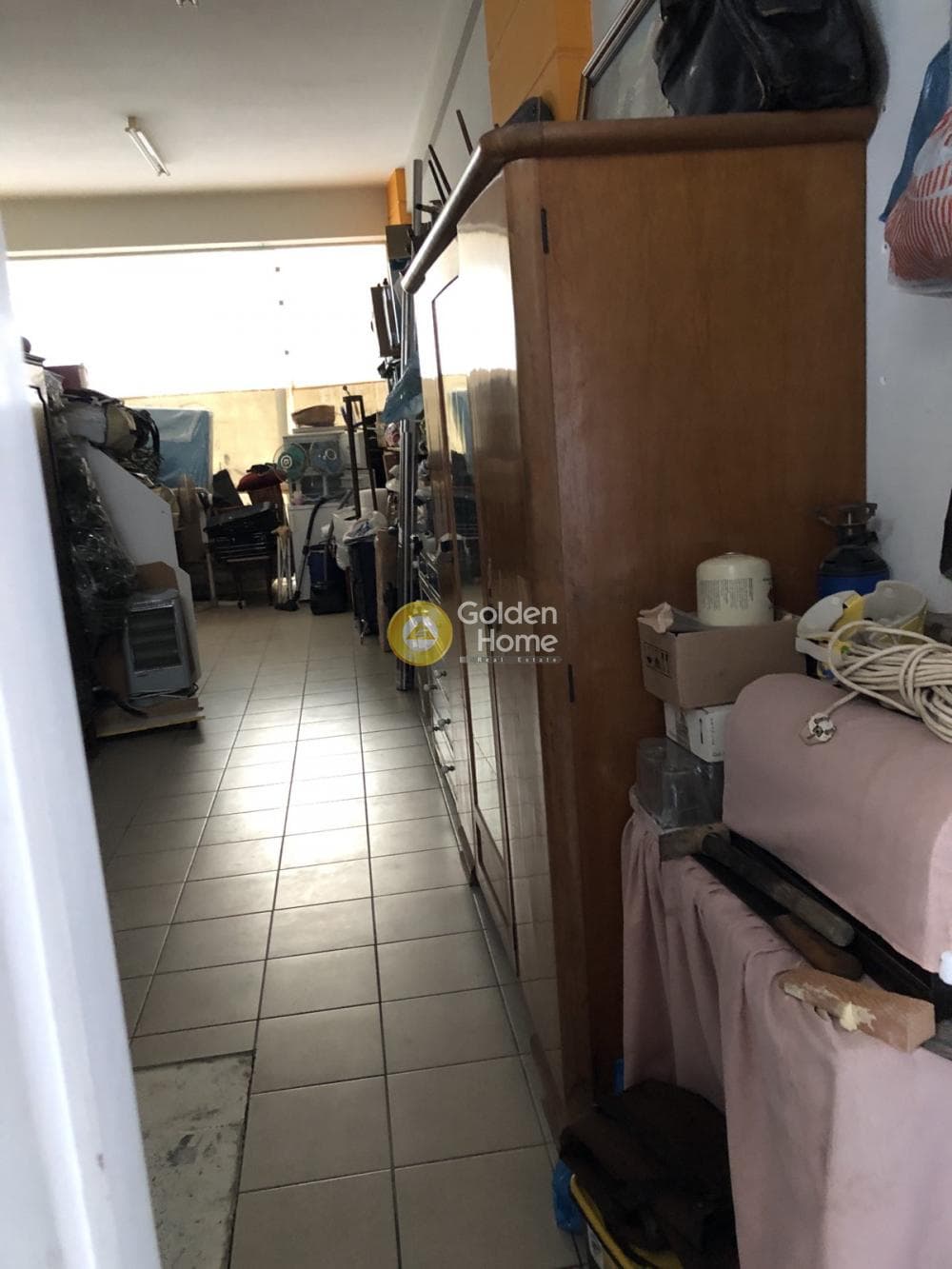 Retail Store in Evraiomnimata, Patra — Photo 1 of 6