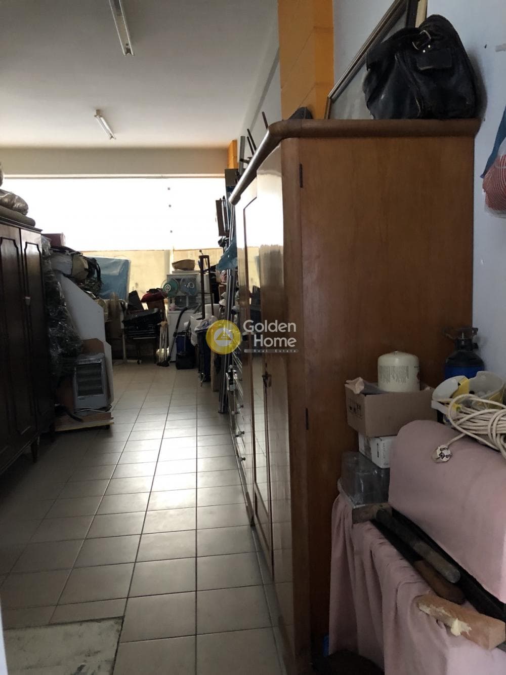 Retail Store in Evraiomnimata, Patra — Photo 3 of 6