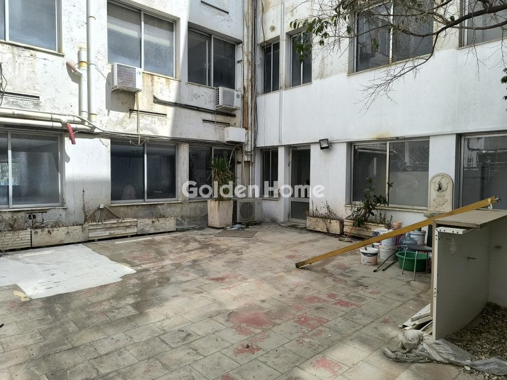 Office in Terpsithea, Piraeus — Photo 20 of 24