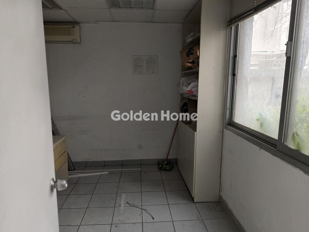 Office in Terpsithea, Piraeus — Photo 17 of 24
