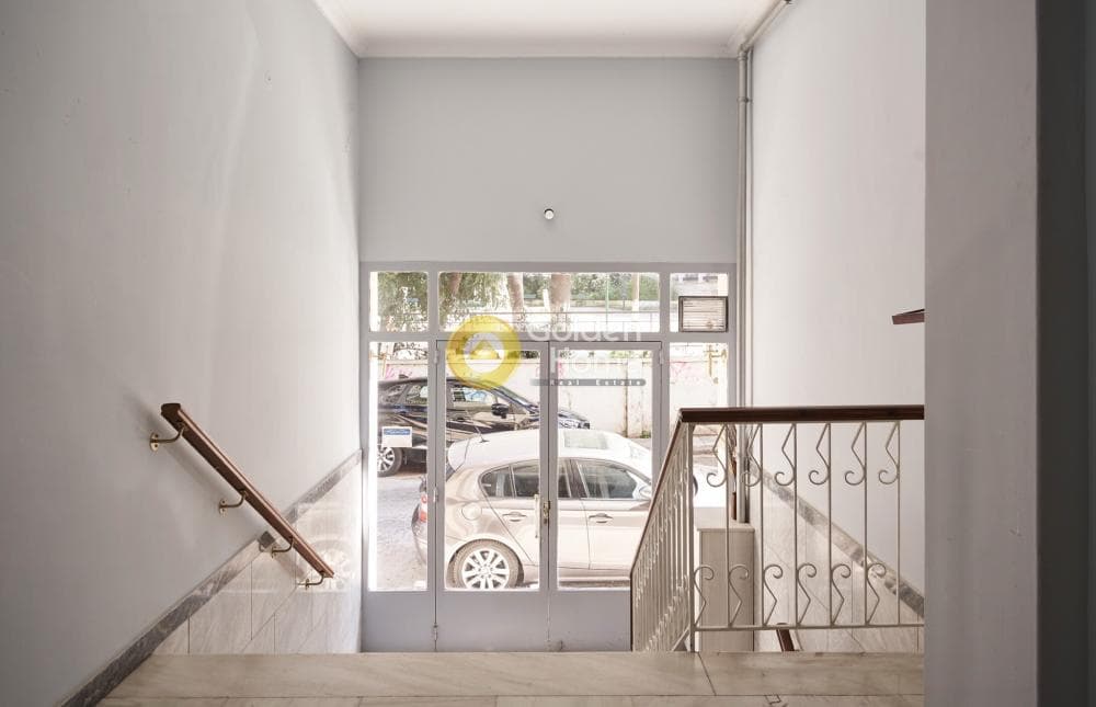 Apartment in Hilton, Ilisia — Photo 14 of 25
