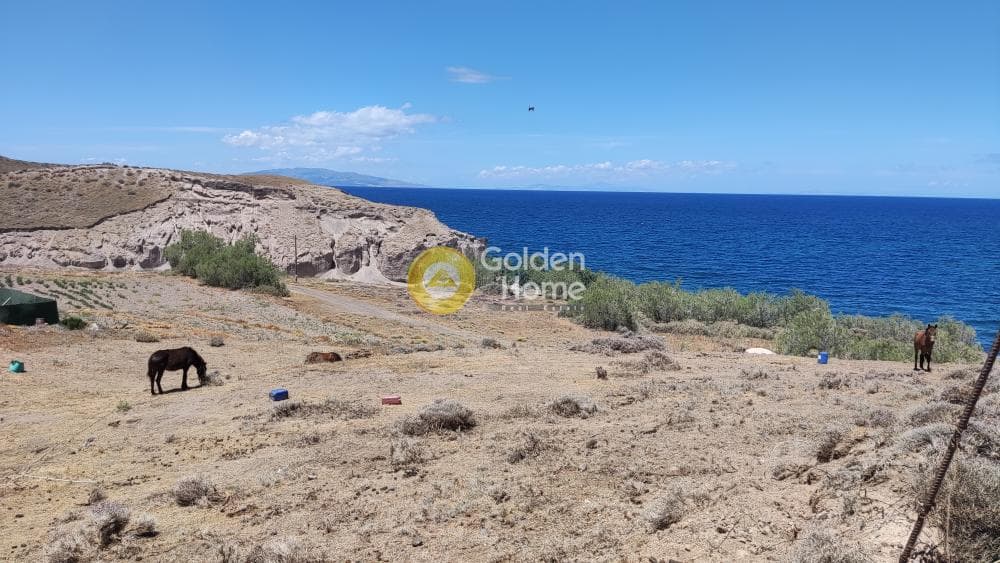 Building Plot in Thira, Santorini — Photo 1 of 6