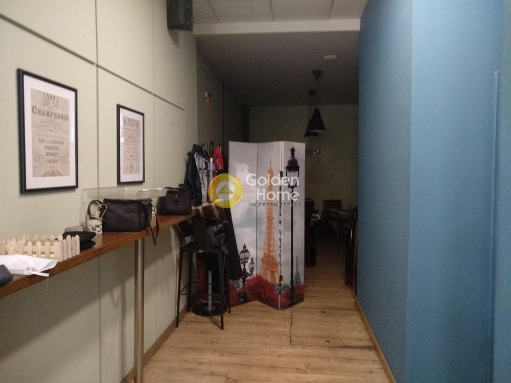 Retail Store in Saframpoli, Nea Ionia — Photo 7 of 9