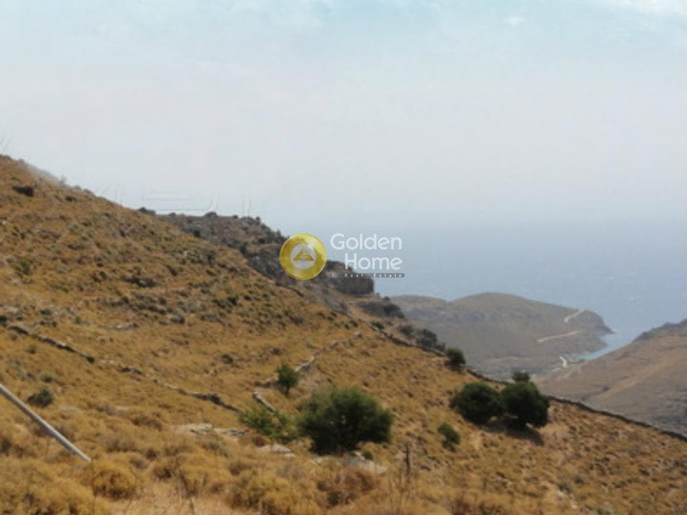 Parcel in Spathi, Kea — Photo 3 of 5