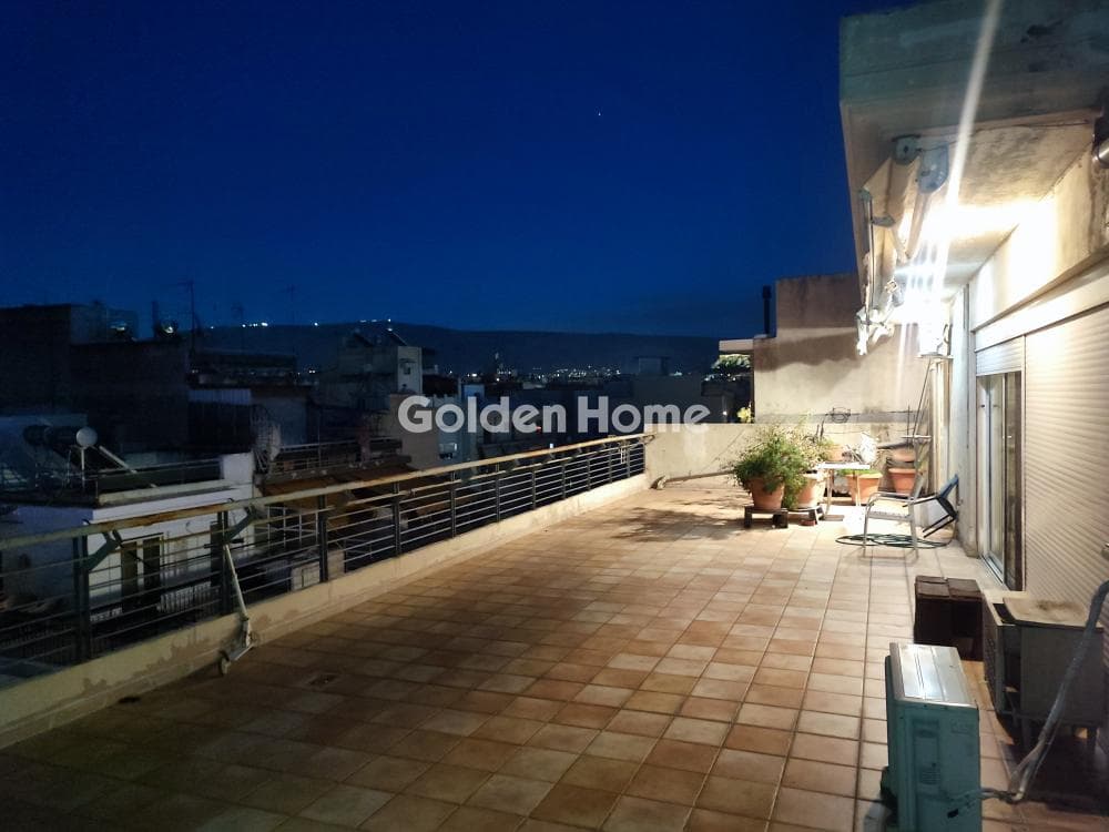 Apartment in Votanikos, Kentro — Photo 1 of 3