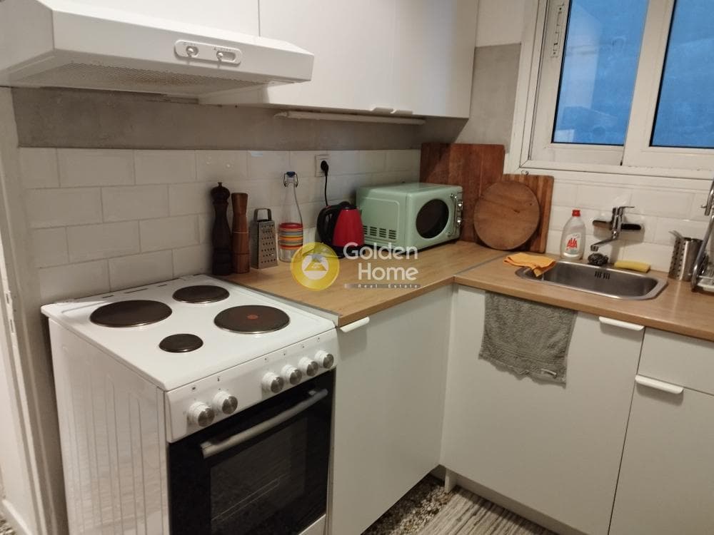 Apartment in Platia Kanigos, Exarchia - Neapoli — Photo 4 of 18