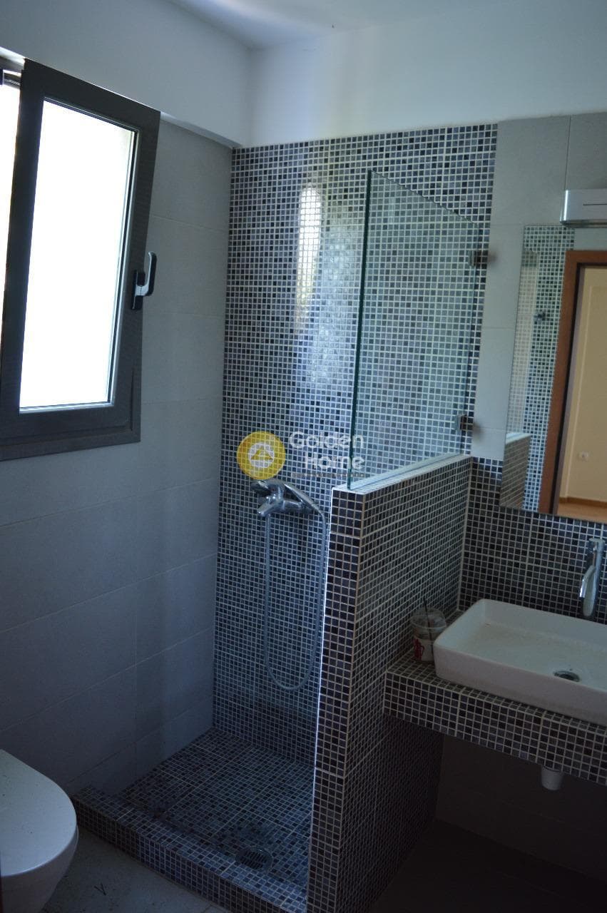 House in Saronida, Saronida — Photo 19 of 22