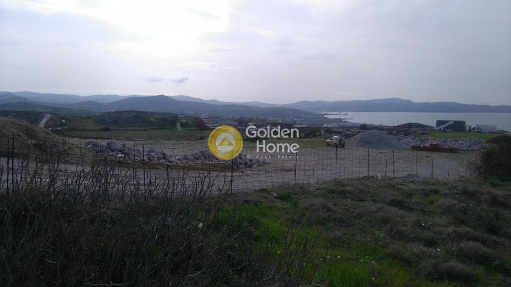 Parcel in Adamantas, Milos — Photo 2 of 3