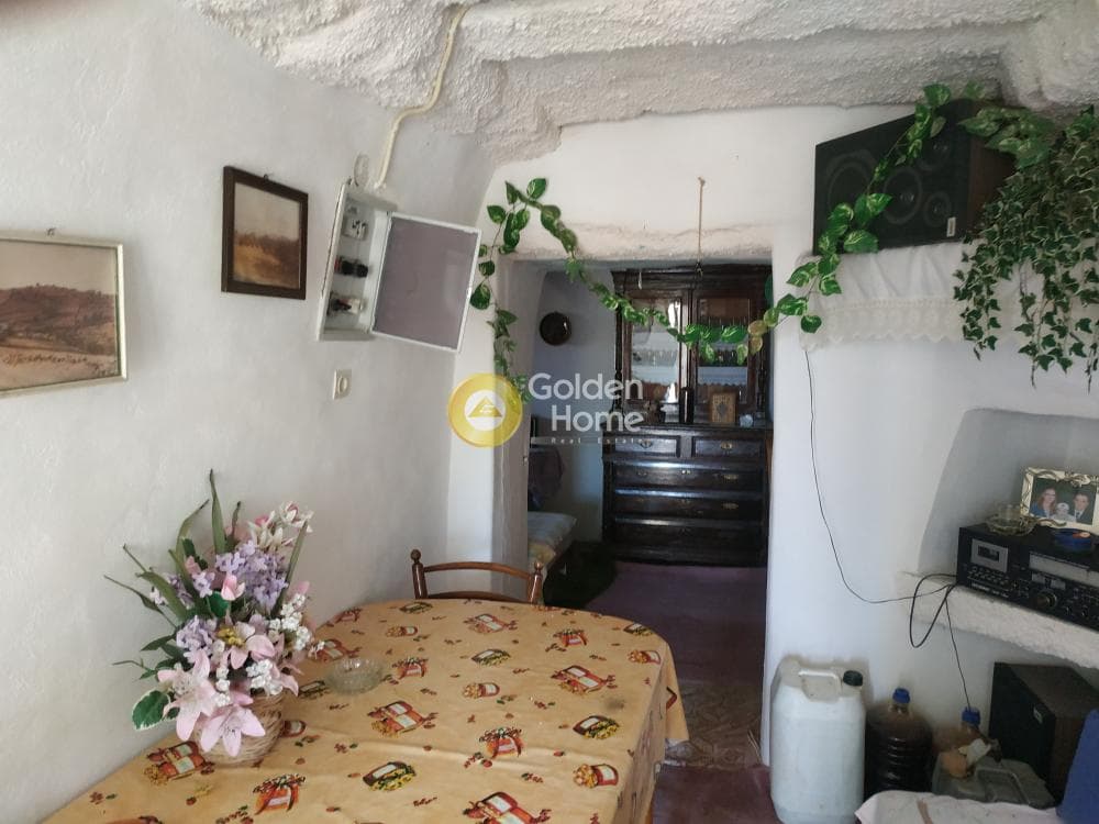 House in Stavroudaki, Kea — Photo 3 of 17