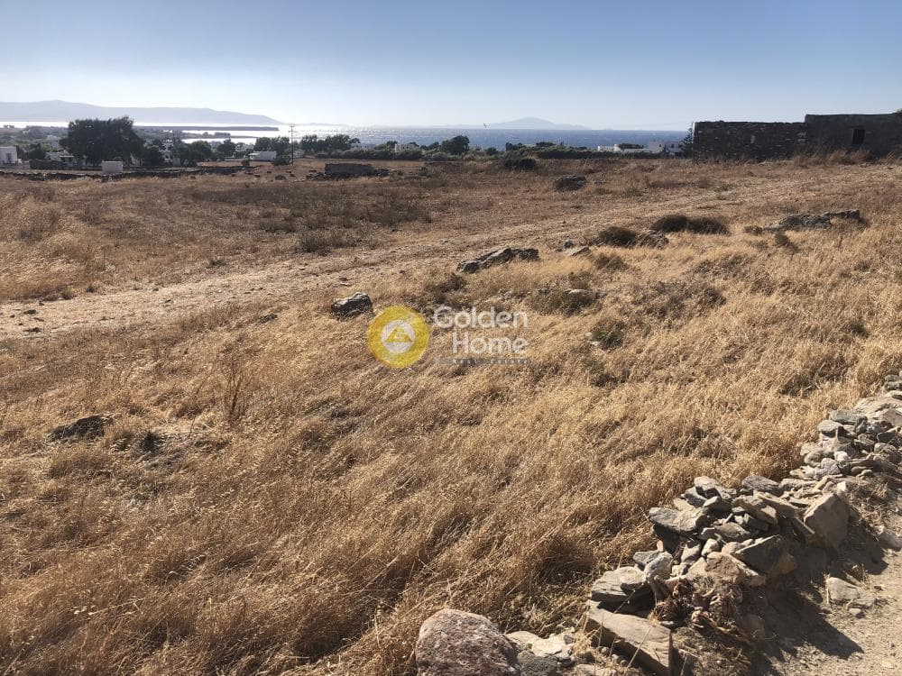 Parcel in Chrisi Akti, Paros — Photo 4 of 10