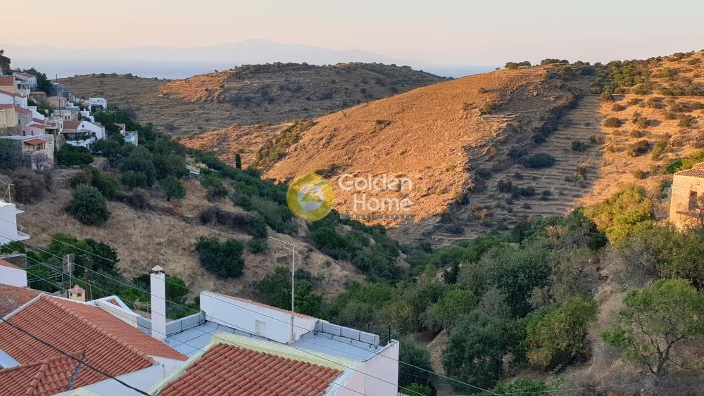 Parcel in Main town - Chora, Kea — Photo 4 of 21