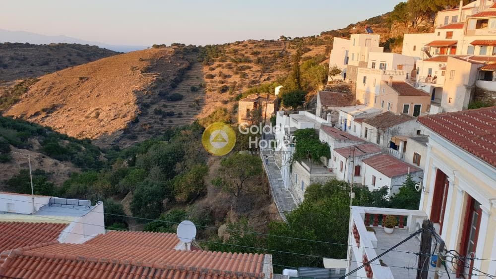 Parcel in Main town - Chora, Kea — Photo 5 of 21