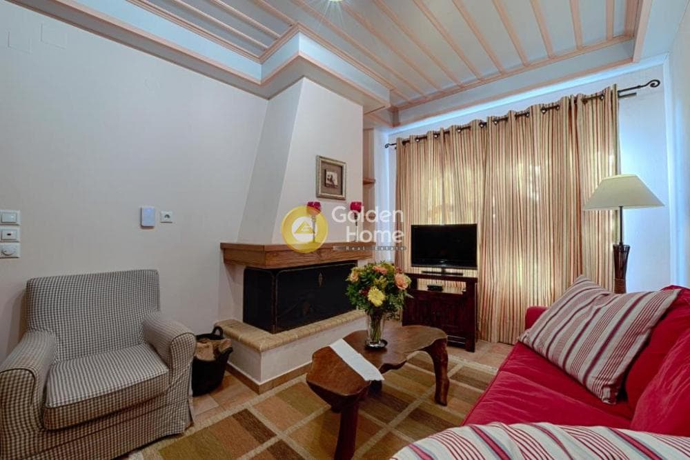 Apartment in Center, Arachova — Photo 2 of 23