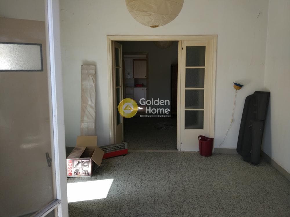 House in Profitis Ilias, Piraeus — Photo 1 of 3