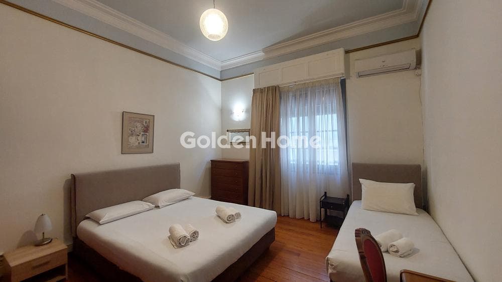 Apartment in Sintagma, Kentro — Photo 3 of 28