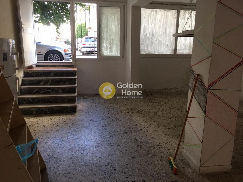 Retail Store in Leof. Liosion, Attiki — Photo 2 of 4