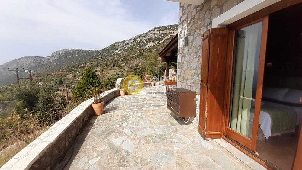 House in Arachova, Arachova — Photo 32 of 34