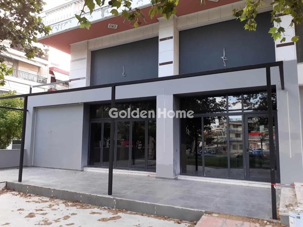 Retail Store in Pronoia, Stavroupoli — Photo 1 of 3