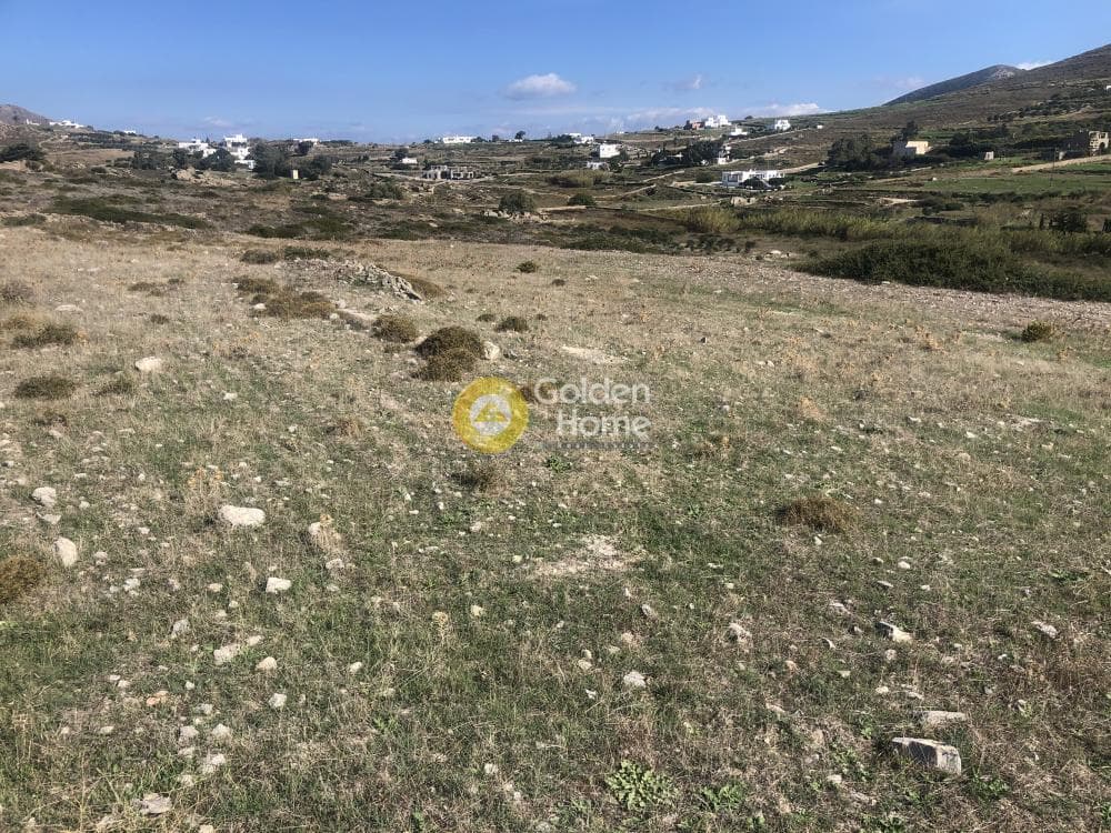 Parcel in Kalami, Paros — Photo 1 of 16