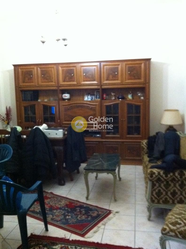 Apartment in Center, Moschato — Photo 3 of 23