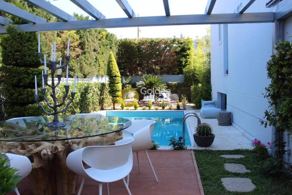 House in Golf, Glyfada — Photo 4 of 26