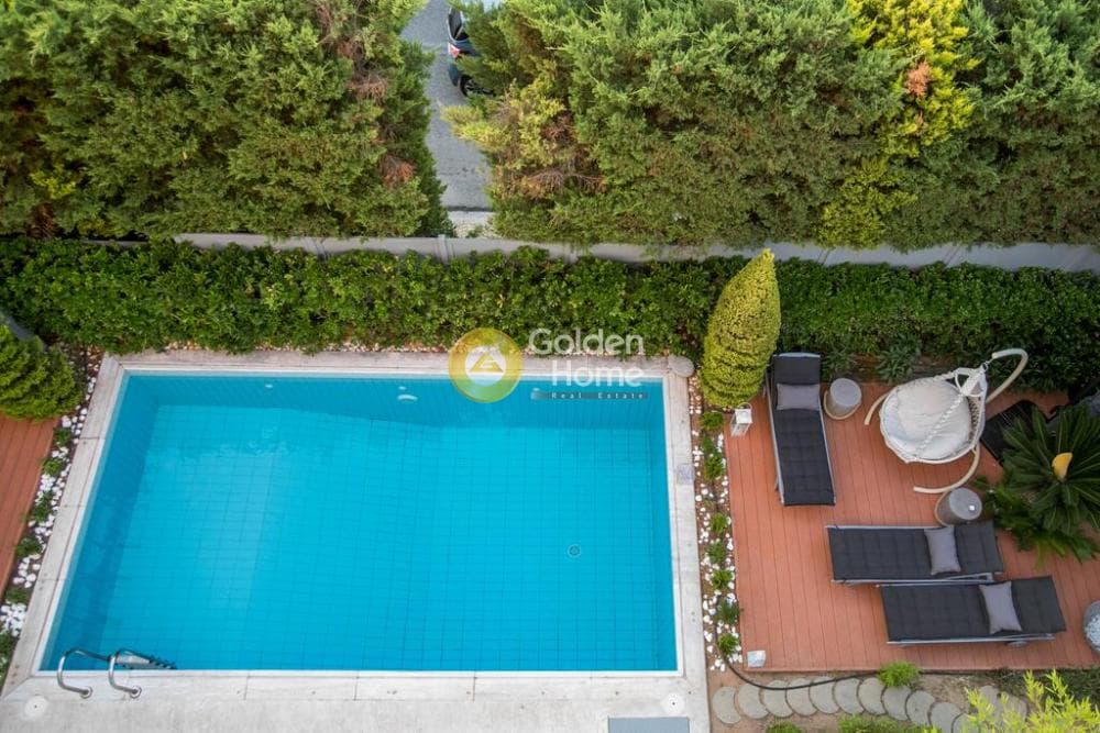 House in Golf, Glyfada — Photo 3 of 26