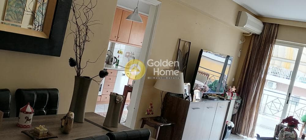 Apartment in Tzitzifies, Moschato — Photo 10 of 10