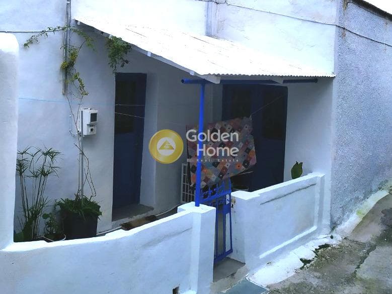 House in Main town - Chora, Kea — Photo 10 of 12