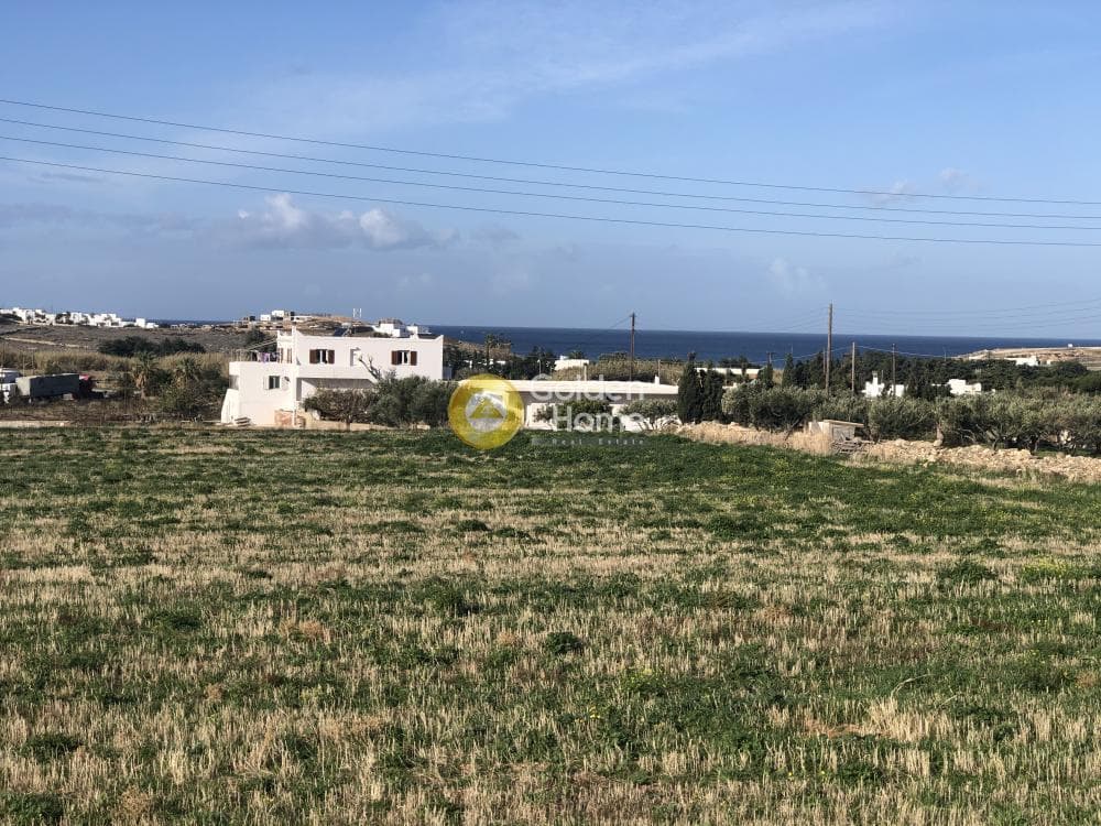 Parcel in Parasporos, Paros — Photo 17 of 21