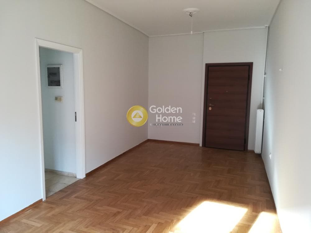Apartment in Plateia Koliatsou, Patision - Acharnon — Photo 2 of 32