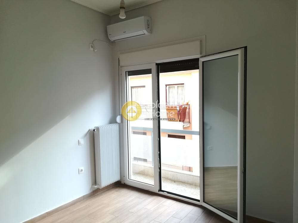 Apartment in Plateia Koliatsou, Patision - Acharnon — Photo 25 of 32