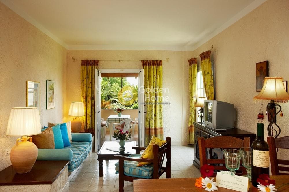 Hotel in Kassiopi, Corfu — Photo 14 of 14