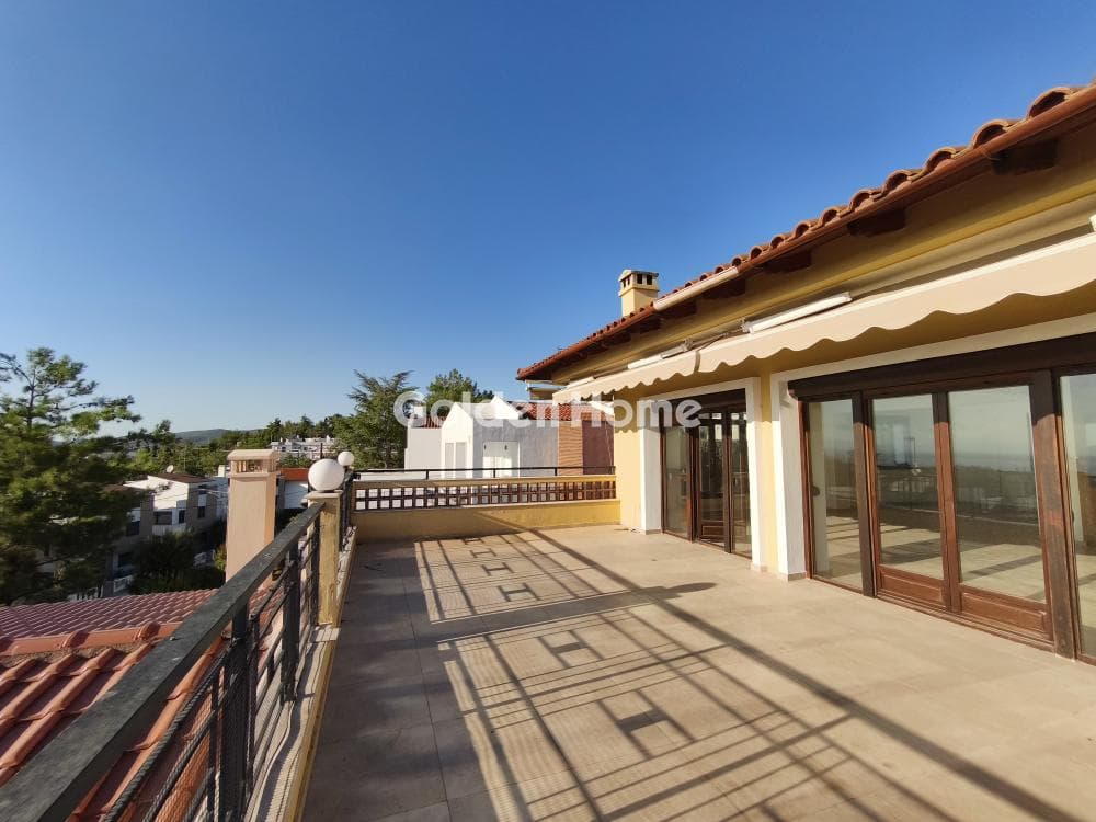 House in Villa Ritz, Pylea — Photo 10 of 31