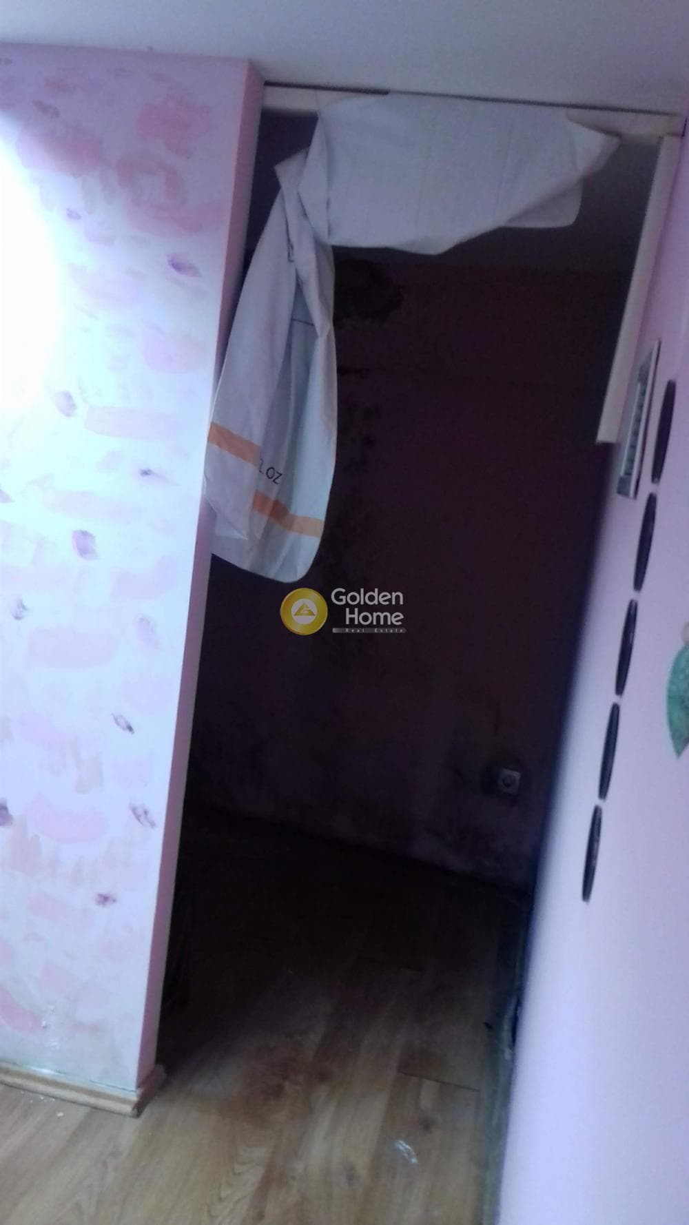 Retail Store in Center, Neos Kosmos — Photo 17 of 22