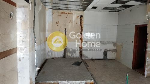 Retail Store in Center, Kalamaria — Photo 15 of 16