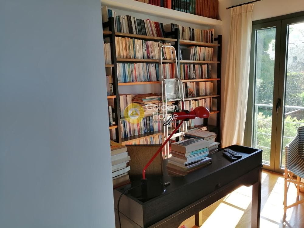 House in Ipirotika, Pefki — Photo 17 of 28