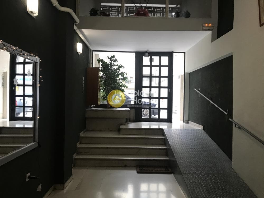 Γραφείο στην Περιβόλια, Γαλάτσι — Φωτογραφία 3 από 5