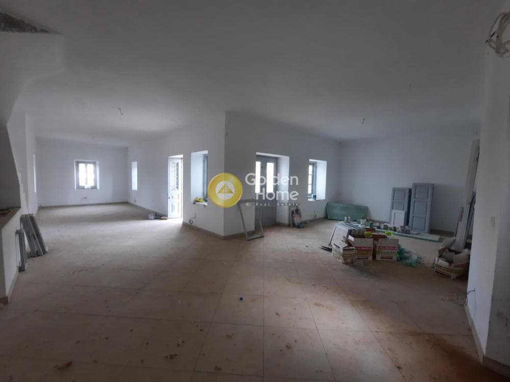 House in Vlichos, Hydra — Photo 12 of 43