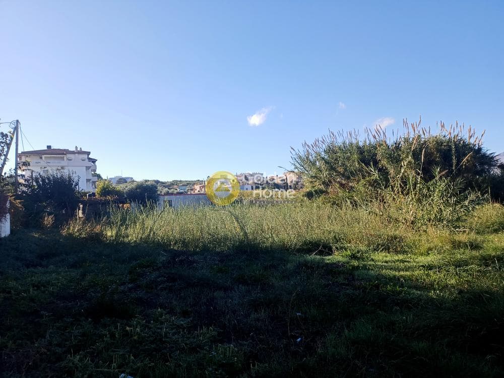 Building Plot in Center, Gazi — Photo 1 of 6